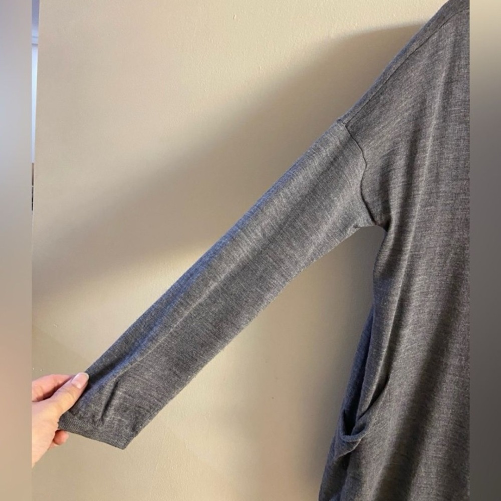 Eileen Fisher Gray V-Neck sweater merino wool lagenlook slouchy Large - Picture 5 of 7